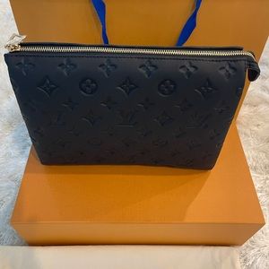 LOUIS VUITTON Hand Bag COUSSIN PM Black Lambskin Shoulder Crossbody Authentic